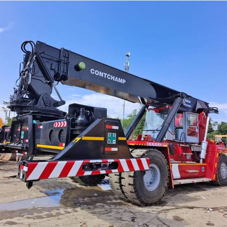 Kalmar DRF 450 - Reach stacker: obrázek 2 Kalmar DRF 450 - Reach stacker: obrázek 2