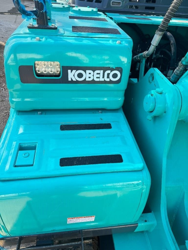 Kobelco SK 200 - Pásové rýpadlo: obrázek 5 Kobelco SK 200 - Pásové rýpadlo: obrázek 5