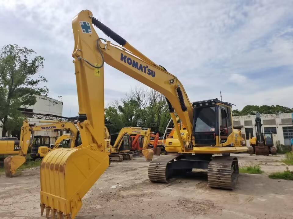 Komatsu PC 200-8 - Pásové rýpadlo: obrázek 5 Komatsu PC 200-8 - Pásové rýpadlo: obrázek 5