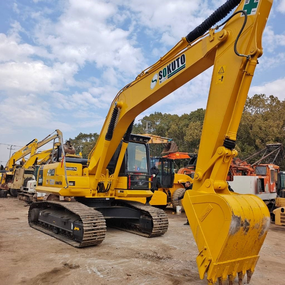 Komatsu PC 200-8 - Pásové rýpadlo: obrázek 2 Komatsu PC 200-8 - Pásové rýpadlo: obrázek 2