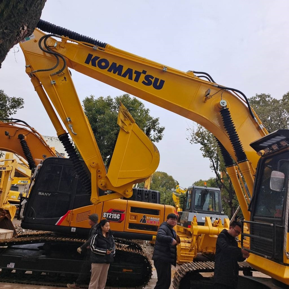 Komatsu PC 200 8N - Pásové rýpadlo: obrázek 3 Komatsu PC 200 8N - Pásové rýpadlo: obrázek 3