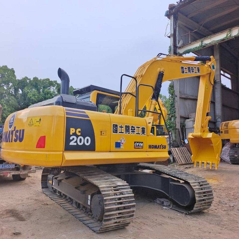 Komatsu PC 200 - Pásové rýpadlo: obrázek 3 Komatsu PC 200 - Pásové rýpadlo: obrázek 3