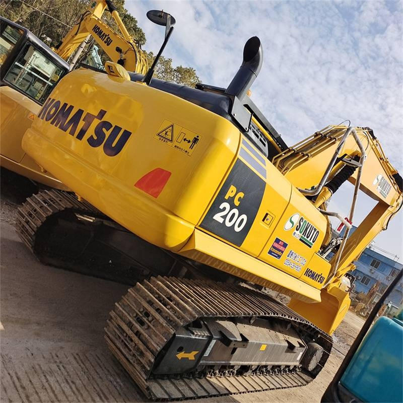 Komatsu PC 200 - Pásové rýpadlo: obrázek 1 Komatsu PC 200 - Pásové rýpadlo: obrázek 1