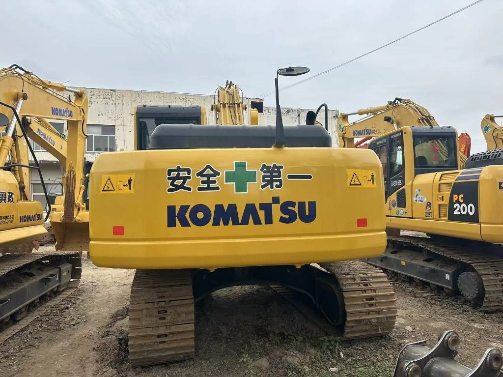 Komatsu PC 210 LC - Pásové rýpadlo: obrázek 3 Komatsu PC 210 LC - Pásové rýpadlo: obrázek 3