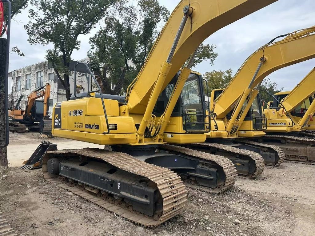 Komatsu PC 210 LC - Pásové rýpadlo: obrázek 5 Komatsu PC 210 LC - Pásové rýpadlo: obrázek 5