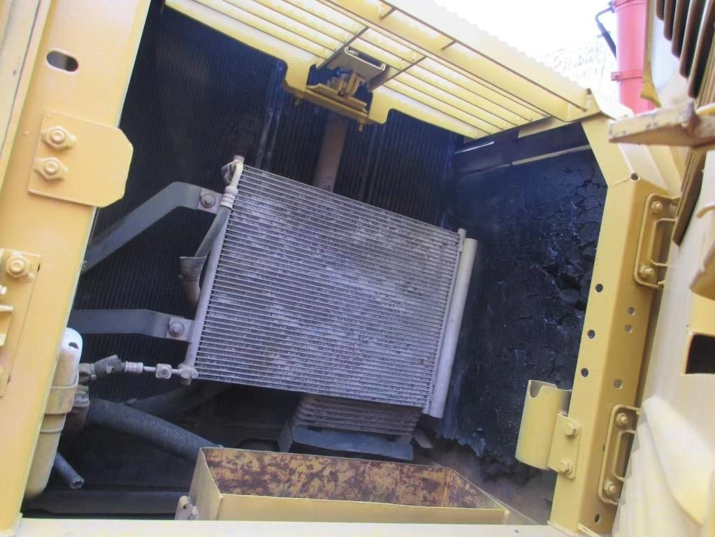 Komatsu PC 240 - Pásové rýpadlo: obrázek 2 Komatsu PC 240 - Pásové rýpadlo: obrázek 2