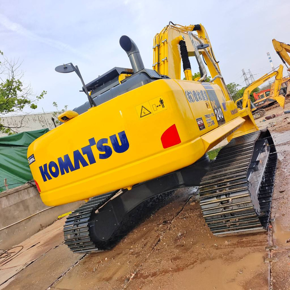 Komatsu PC 240 LC-8 - Pásové rýpadlo: obrázek 2 Komatsu PC 240 LC-8 - Pásové rýpadlo: obrázek 2