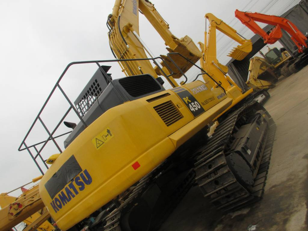 Komatsu PC 450 - Pásové rýpadlo: obrázek 3 Komatsu PC 450 - Pásové rýpadlo: obrázek 3