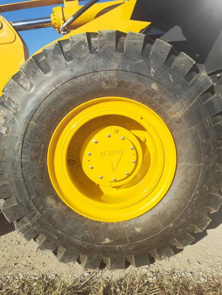 Komatsu WA 380 - Kolový nakladač: obrázek 5 Komatsu WA 380 - Kolový nakladač: obrázek 5