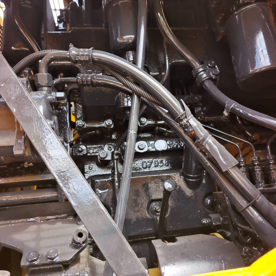 Komatsu WA 470-6 - Kolový nakladač: obrázek 3 Komatsu WA 470-6 - Kolový nakladač: obrázek 3