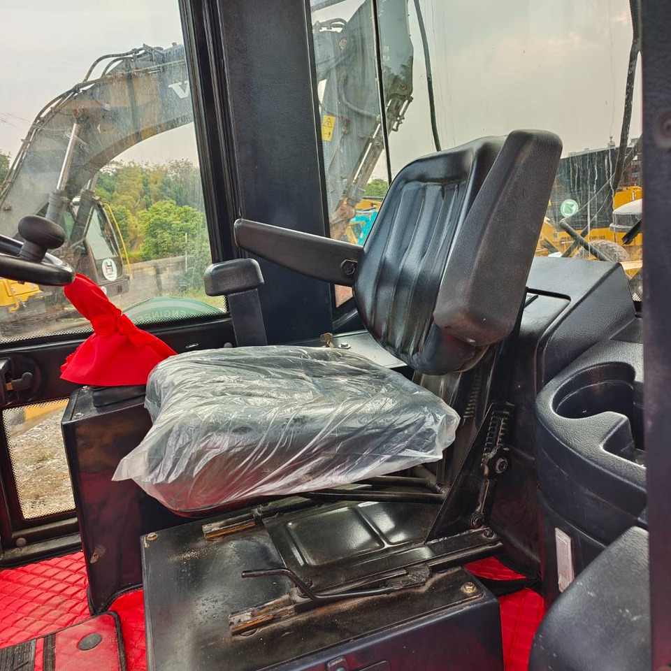 LiuGong 835H - Kolový nakladač: obrázek 5 LiuGong 835H - Kolový nakladač: obrázek 5