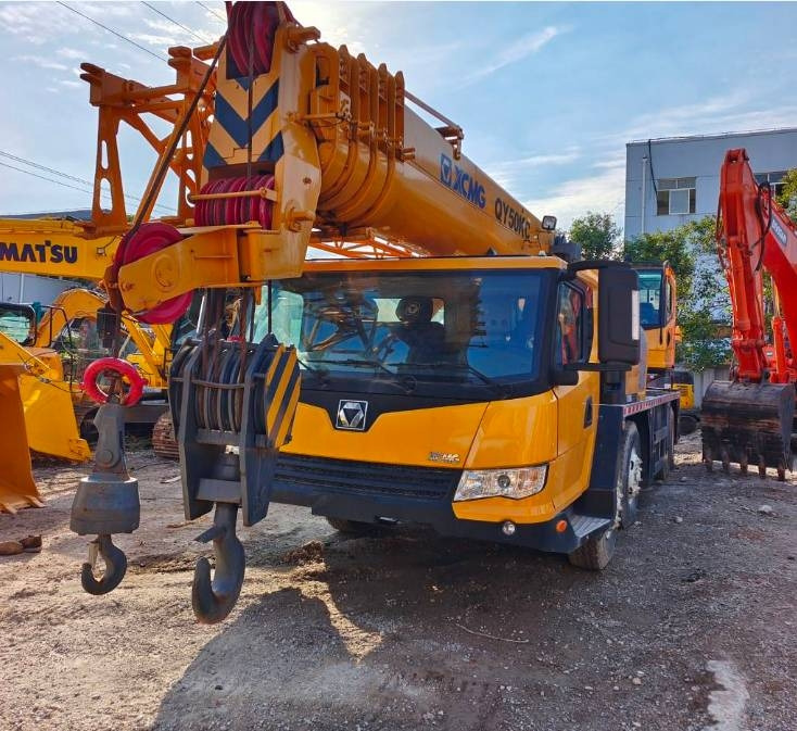 XCMG QY 50 - Univerzální autojeřáb: obrázek 1 XCMG QY 50 - Univerzální autojeřáb: obrázek 1