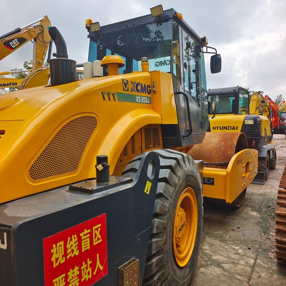 XCMG XS 203 J - Kompaktor: obrázek 2 XCMG XS 203 J - Kompaktor: obrázek 2