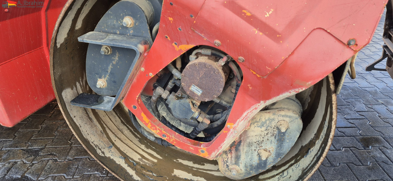 Bomag BW 174 AD2 | 12 t | Splitstreuer | Vibrator | Voll funktionsfähig - Válec: obrázek 4 Bomag BW 174 AD2 | 12 t | Splitstreuer | Vibrator | Voll funktionsfähig - Válec: obrázek 4