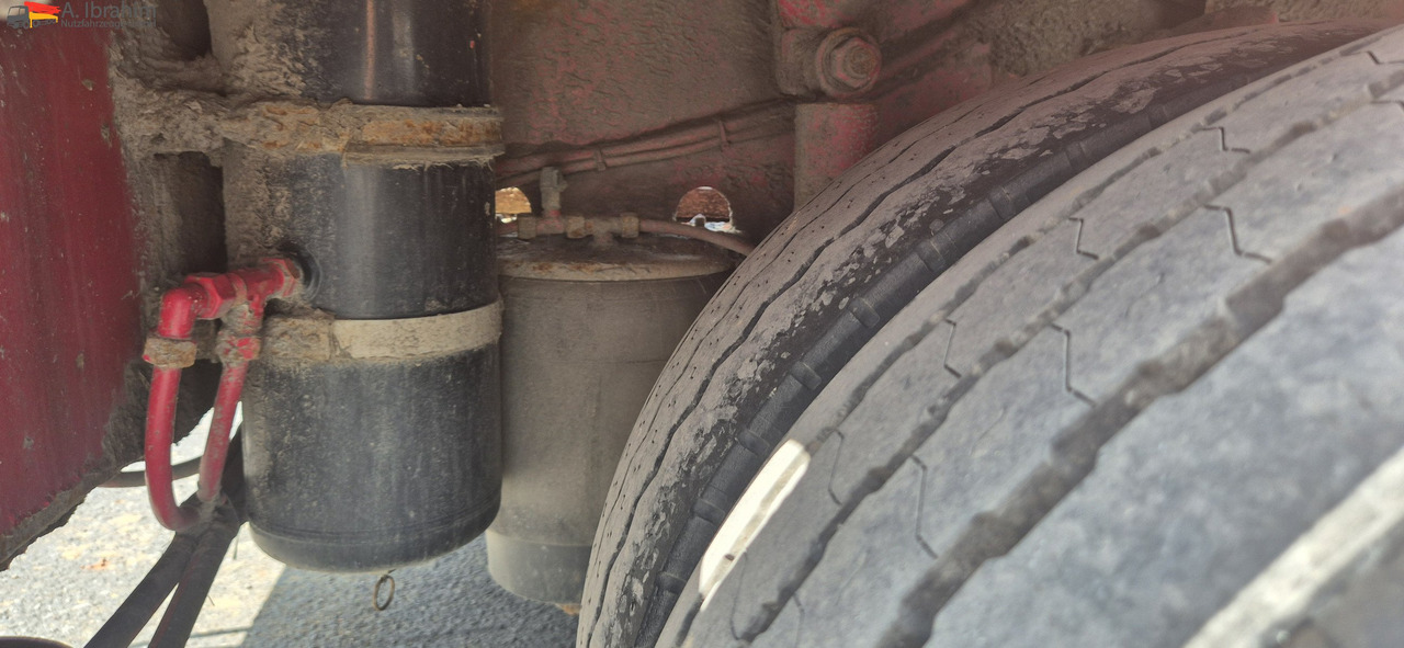 Goldhofer STZ-TBL3-33/80 Tiefbett mit Rampen Lenkung mit FB - Podvalníkový návěs: obrázek 2 Goldhofer STZ-TBL3-33/80 Tiefbett mit Rampen Lenkung mit FB - Podvalníkový návěs: obrázek 2