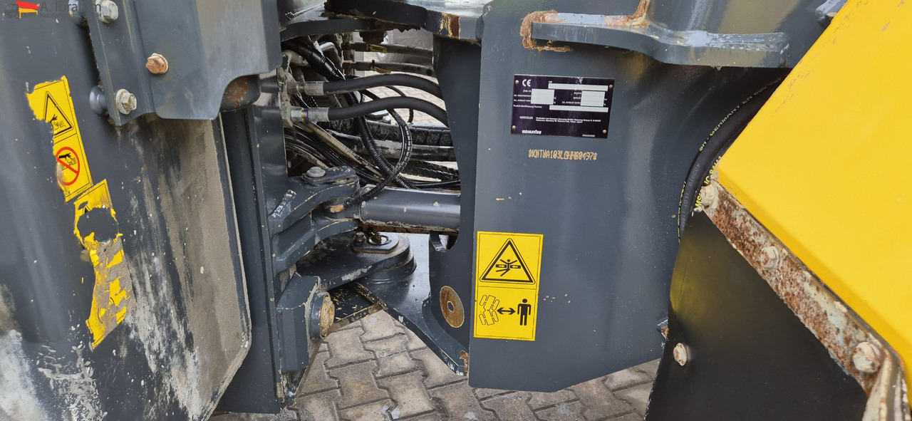 Kolový nakladač Komatsu WA 250 Zustand technisch ok, optisch 3-4 Unterlagen vorhanden: obrázek 7