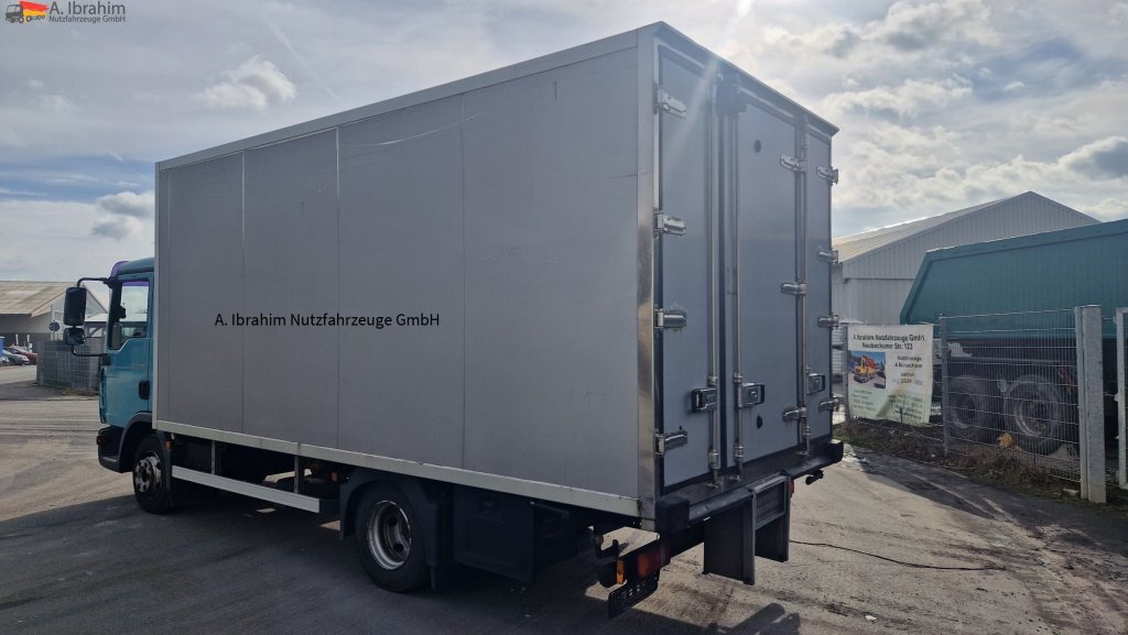 Chladírenský nákladní automobil MAN 8.180 Thermokingkühlung - 30 ° sauber, 3. Gang kratzt, voll fahrbereit: obrázek 14