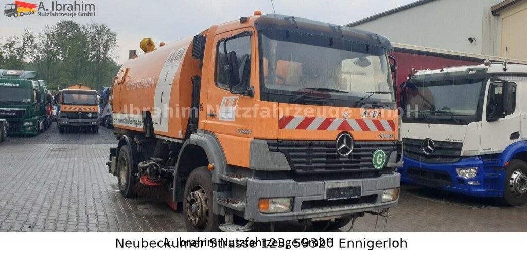 Mercedes-Benz 1823 DB 1823,Optifant 70, einsatzbereit - Zametací vůz: obrázek 1 Mercedes-Benz 1823 DB 1823,Optifant 70, einsatzbereit - Zametací vůz: obrázek 1