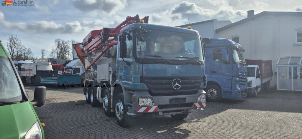 Mercedes-Benz 3241 PM 21-3 Liebherr 7 cbm PUMI Putzmeister Liebherr - Autodomíchávač s čerpadlem: obrázek 1 Mercedes-Benz 3241 PM 21-3 Liebherr 7 cbm PUMI Putzmeister Liebherr - Autodomíchávač s čerpadlem: obrázek 1