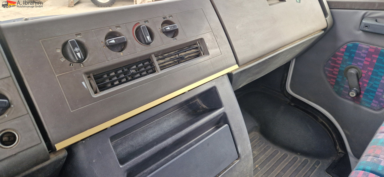 Mercedes-Benz 611 D Meiller Kipper Tüv 2026 - Sklápěč: obrázek 2 Mercedes-Benz 611 D Meiller Kipper Tüv 2026 - Sklápěč: obrázek 2