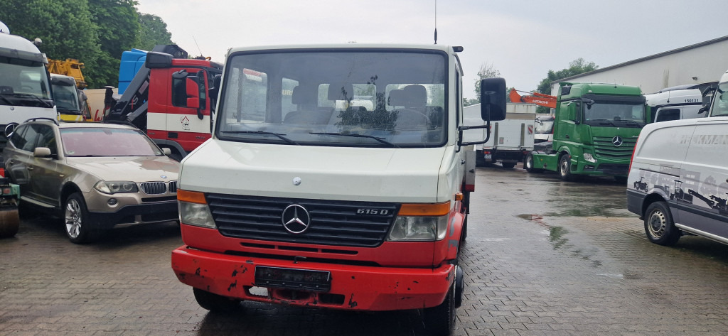 Dodávka valník, Dodávka s dvojitou kabinou Mercedes-Benz 615D Doka Pritsche, Zustand gut: obrázek 7