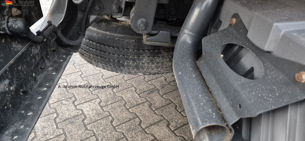 Mercedes-Benz 818 Meiller Dreiseitenkipper mit Kran - Sklápěč, Auto s hydraulickou rukou: obrázek 3 Mercedes-Benz 818 Meiller Dreiseitenkipper mit Kran - Sklápěč, Auto s hydraulickou rukou: obrázek 3