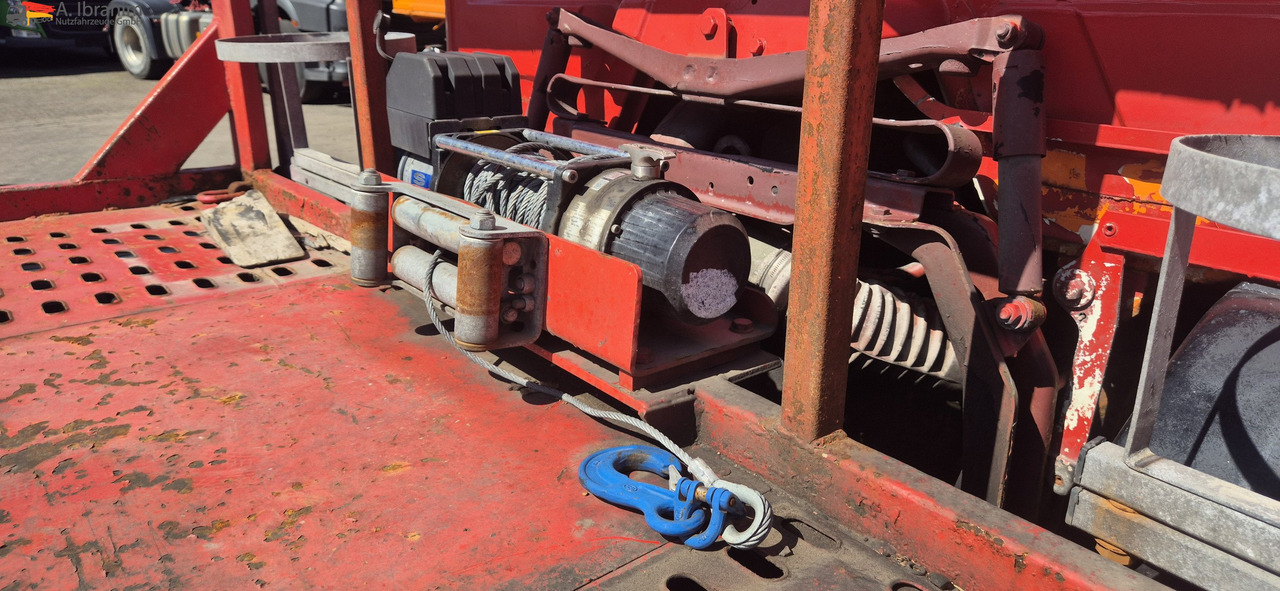 Mercedes-Benz 914 - Odtahovka: obrázek 2 Mercedes-Benz 914 - Odtahovka: obrázek 2