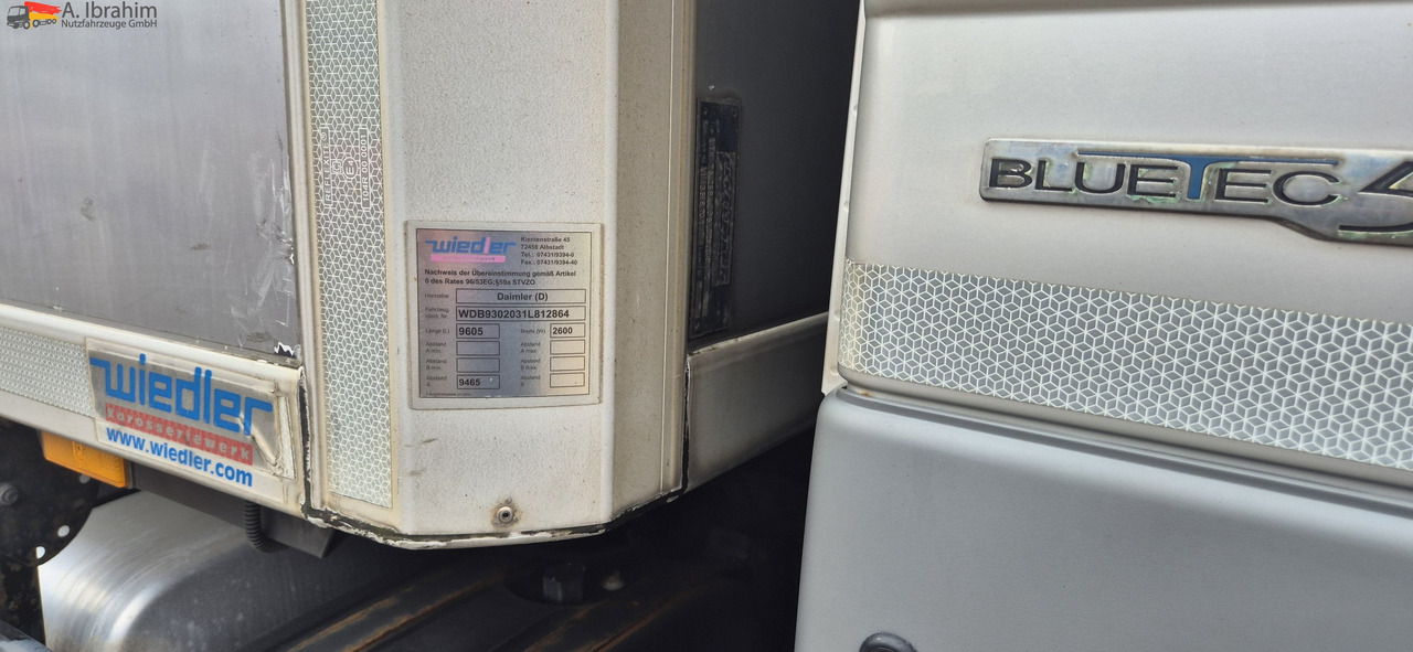 Mercedes-Benz DB 2536, 7,50 m Koffer LBW, Kamera, Carrier 850 Liftachse, mp3 - Chladírenský nákladní automobil: obrázek 4 Mercedes-Benz DB 2536, 7,50 m Koffer LBW, Kamera, Carrier 850 Liftachse, mp3 - Chladírenský nákladní automobil: obrázek 4