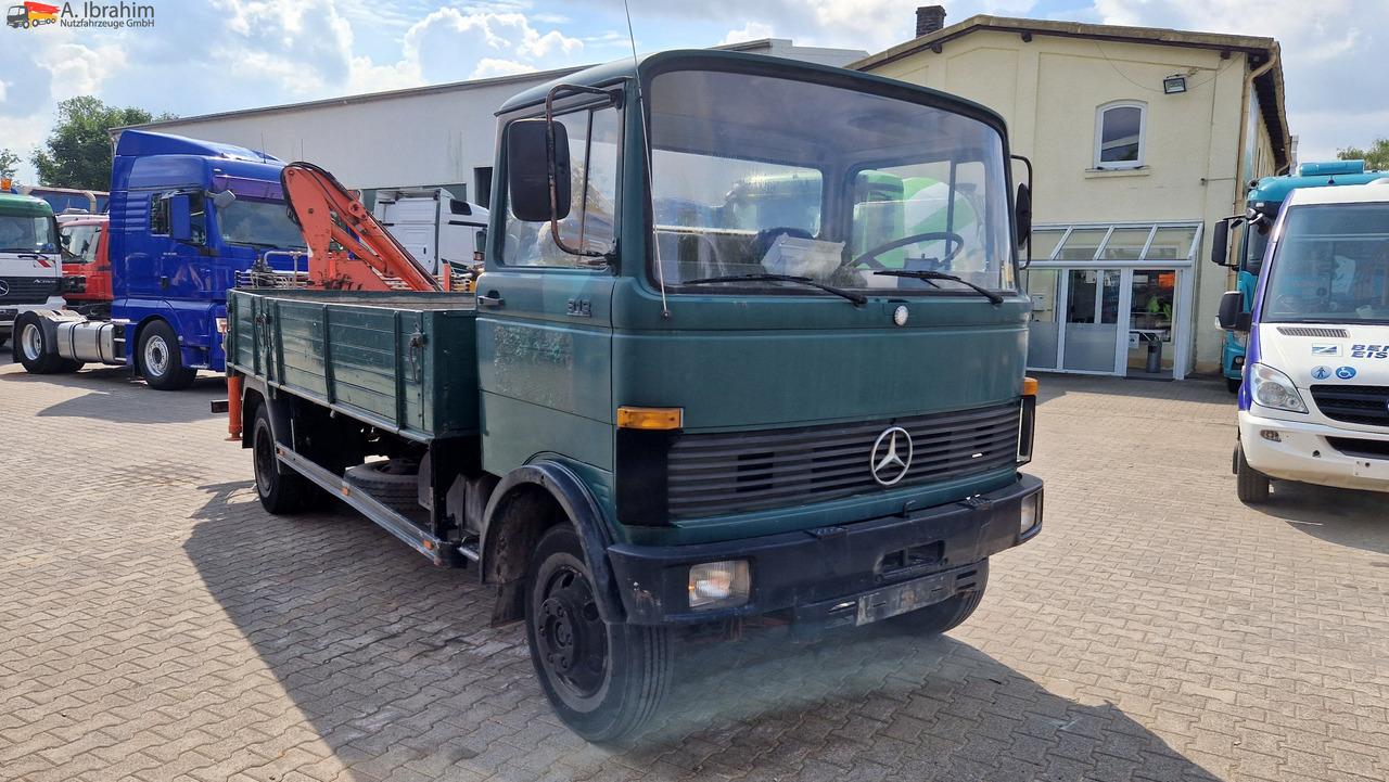 Mercedes-Benz DB 813 Pritsche Kran H- Kennzeichen,Oldtimer ein Stück Geschichte - Dodávka valník: obrázek 1 Mercedes-Benz DB 813 Pritsche Kran H- Kennzeichen,Oldtimer ein Stück Geschichte - Dodávka valník: obrázek 1