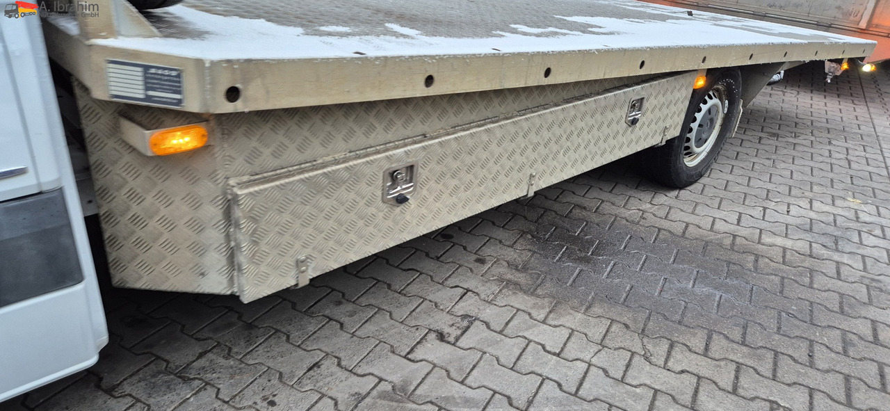 Mercedes-Benz Sprinter DB 319 CDI Automatik, Tempomat, ATM bei 290 tkm - Odtahovka: obrázek 5 Mercedes-Benz Sprinter DB 319 CDI Automatik, Tempomat, ATM bei 290 tkm - Odtahovka: obrázek 5