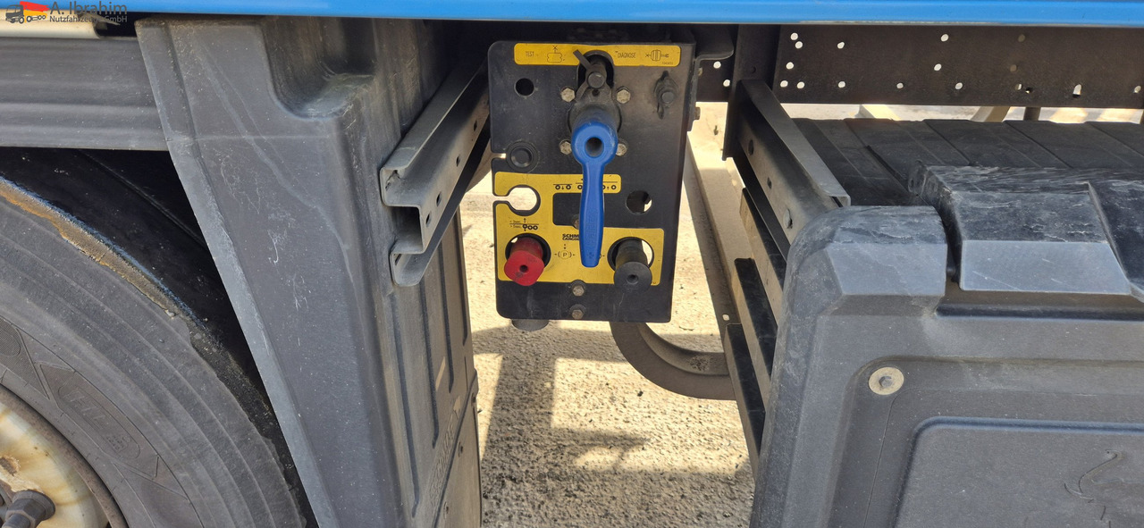 Schmitz SKO24 Carrier Vector 1550 reparierter Schaden Stütze links - Chladírenský návěs: obrázek 2 Schmitz SKO24 Carrier Vector 1550 reparierter Schaden Stütze links - Chladírenský návěs: obrázek 2