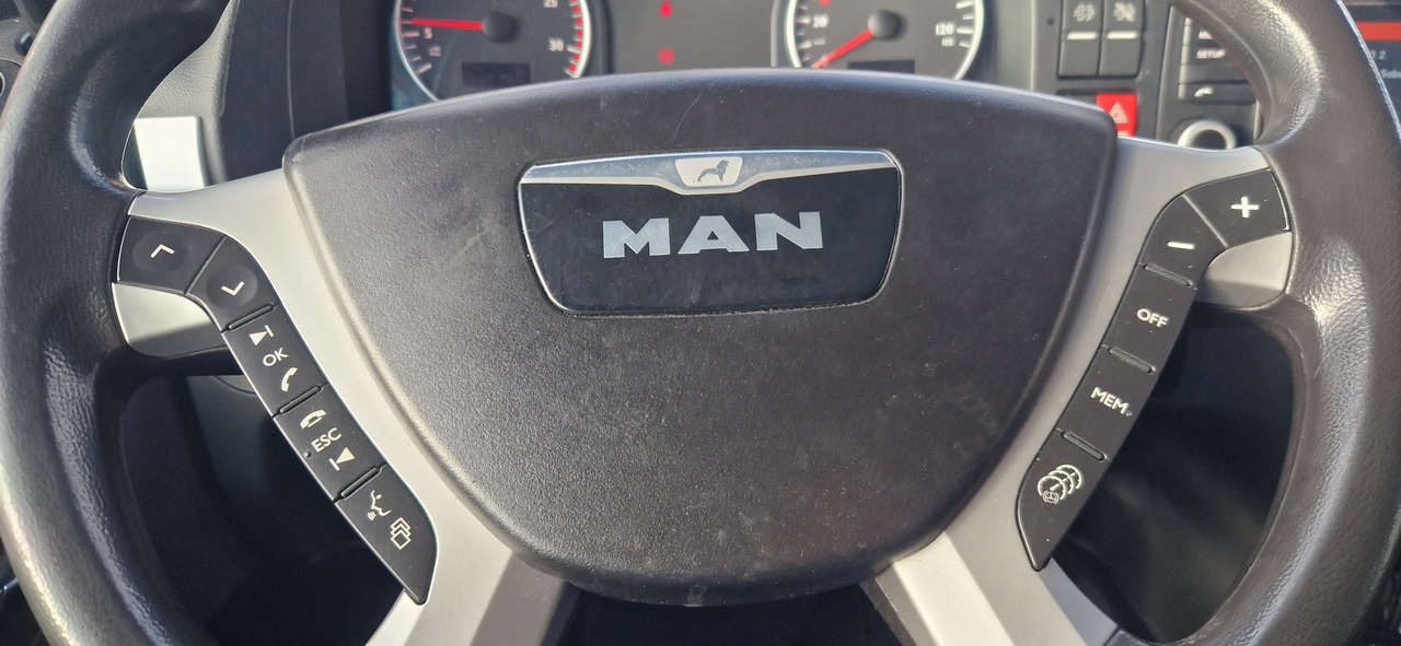 MAN TGS 18.400 PTO für Kompressor - Tahač: obrázek 2 MAN TGS 18.400 PTO für Kompressor - Tahač: obrázek 2
