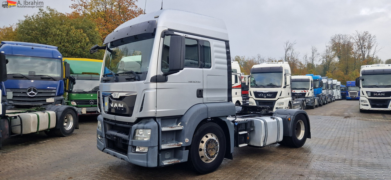 MAN TGS 18.440 PTO für Kompressor, Retarder - Tahač: obrázek 1 MAN TGS 18.440 PTO für Kompressor, Retarder - Tahač: obrázek 1