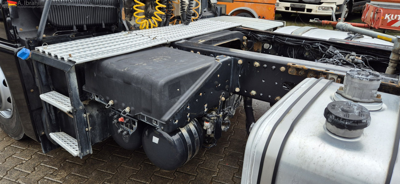 MAN TGX 18.400 Retarder, Klima, Kipphydraulik - Tahač: obrázek 5 MAN TGX 18.400 Retarder, Klima, Kipphydraulik - Tahač: obrázek 5