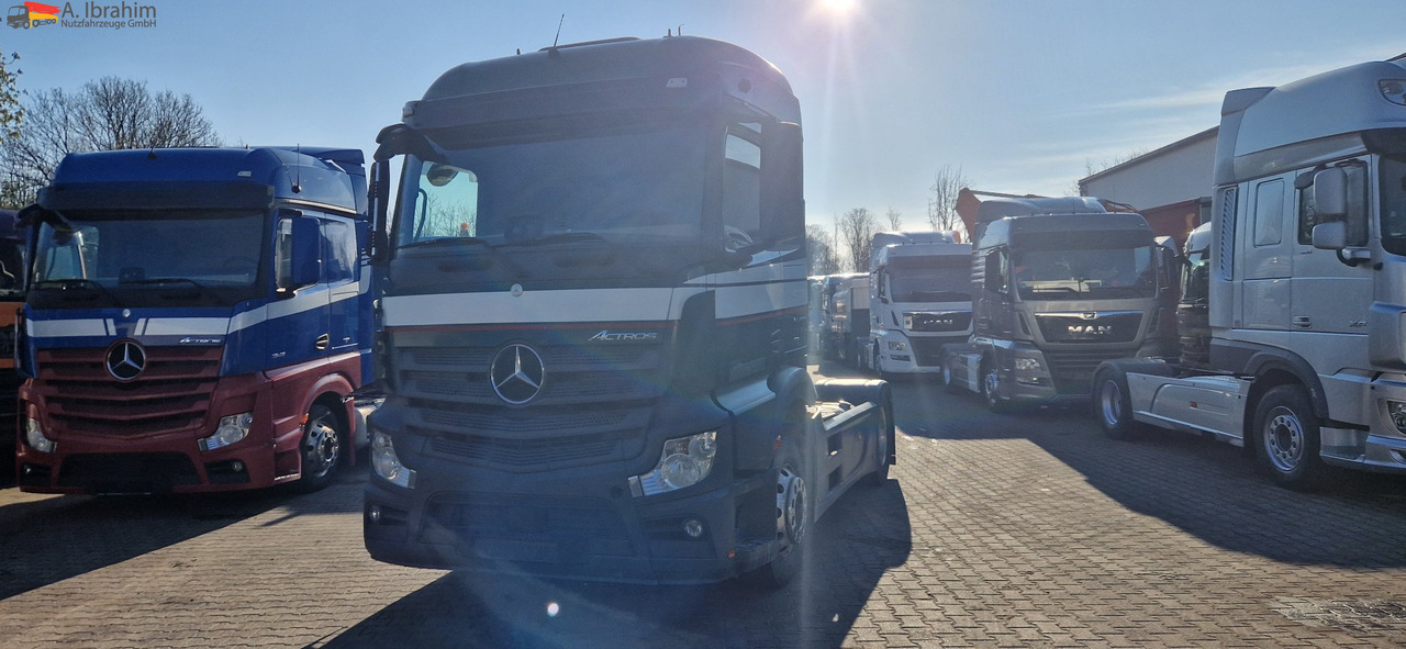 Mercedes-Benz 1840 Actros, 3x vorhanden, identisch - Tahač: obrázek 1 Mercedes-Benz 1840 Actros, 3x vorhanden, identisch - Tahač: obrázek 1