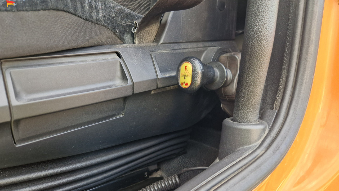 Mercedes-Benz 1840 Actros, 3x vorhanden, identisch - Tahač: obrázek 4 Mercedes-Benz 1840 Actros, 3x vorhanden, identisch - Tahač: obrázek 4