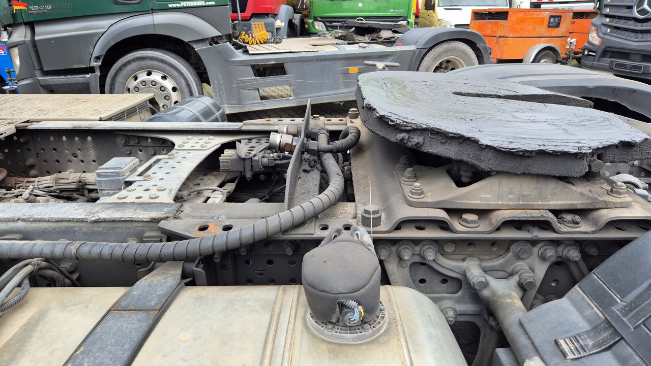 Mercedes-Benz 1840 mehrfach vorhanden - Tahač: obrázek 5 Mercedes-Benz 1840 mehrfach vorhanden - Tahač: obrázek 5