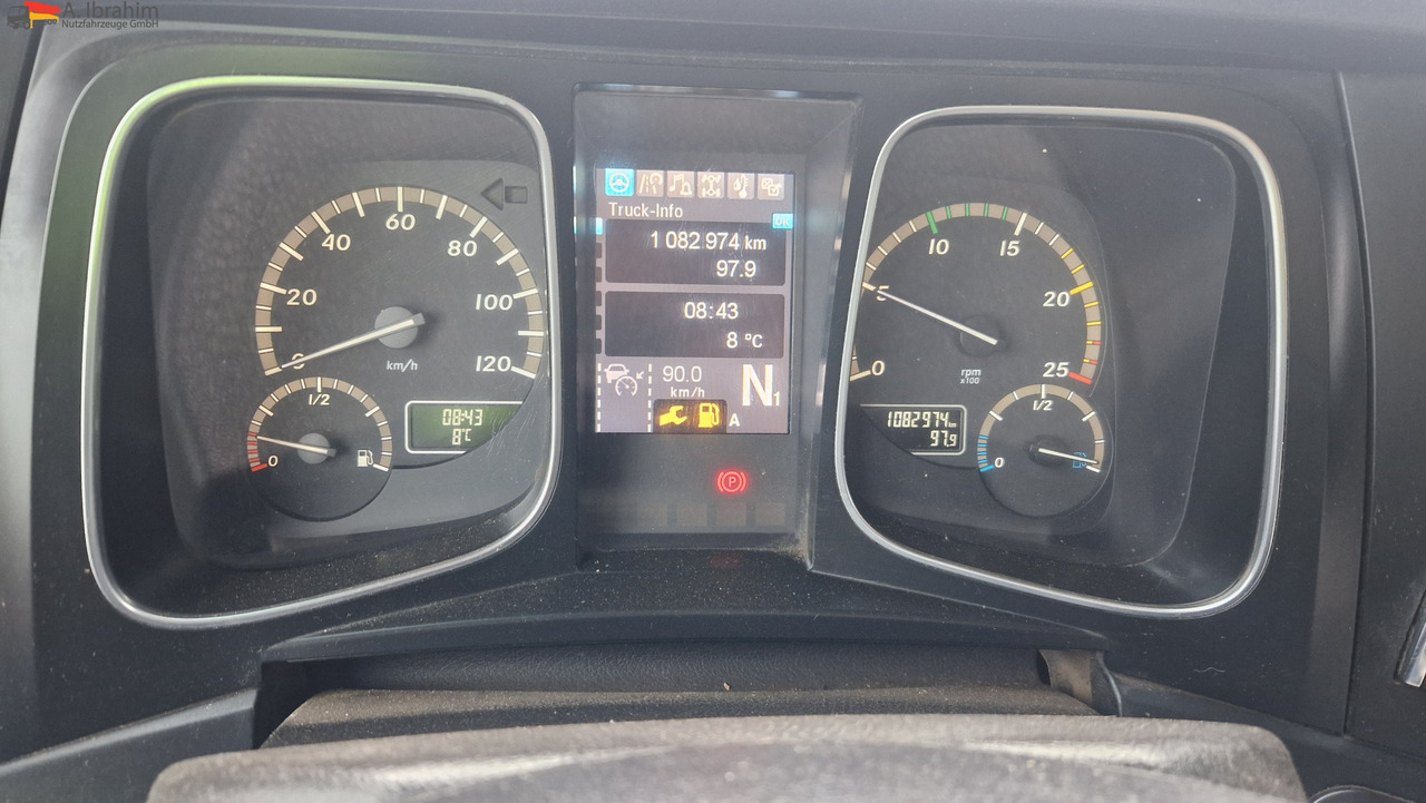 Mercedes-Benz 1843 Kipphydraulik, Standklima - Tahač: obrázek 4 Mercedes-Benz 1843 Kipphydraulik, Standklima - Tahač: obrázek 4