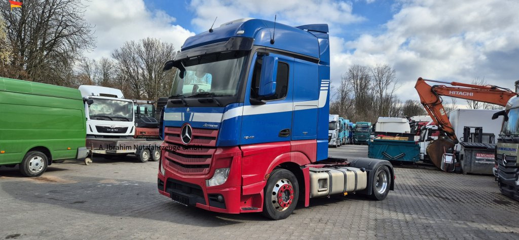 Mercedes-Benz 1843 Klima, Retarder, Topzustand, einsatzbereit - Tahač: obrázek 1 Mercedes-Benz 1843 Klima, Retarder, Topzustand, einsatzbereit - Tahač: obrázek 1