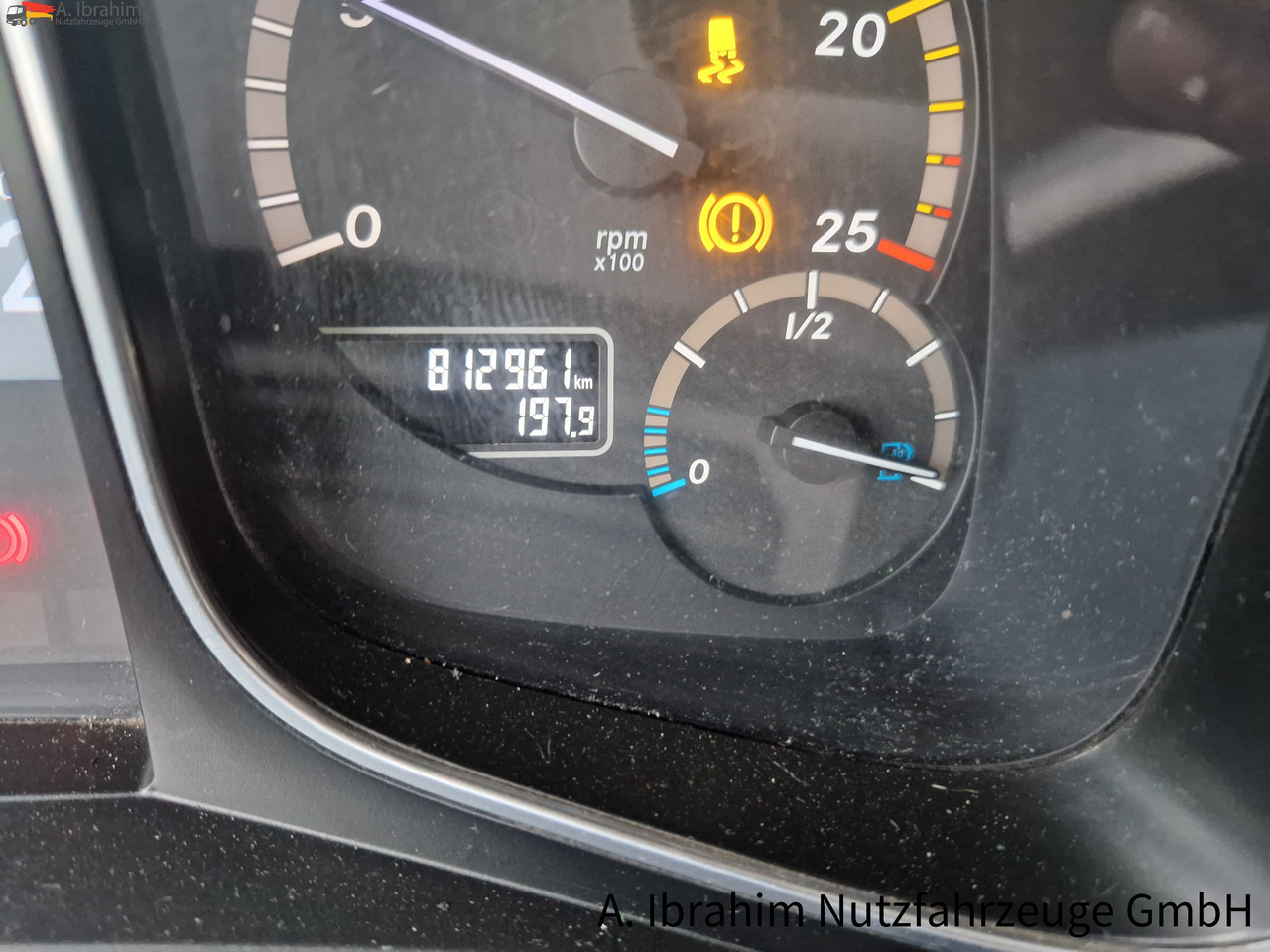 Mercedes-Benz 1845 Retarder Klima, Kühlschrank deutsches Fahrzeug - Tahač: obrázek 2 Mercedes-Benz 1845 Retarder Klima, Kühlschrank deutsches Fahrzeug - Tahač: obrázek 2