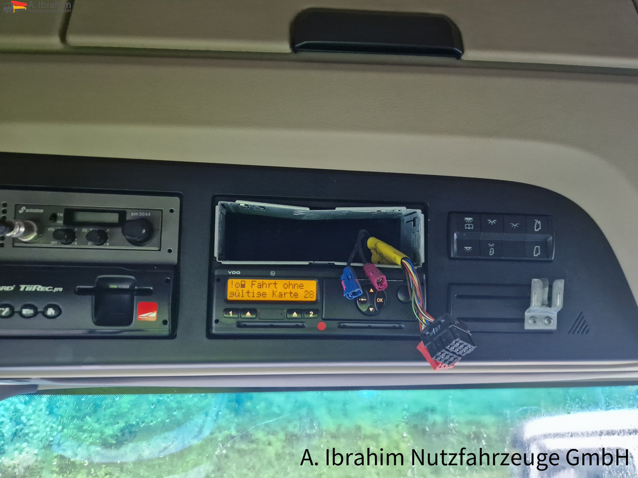 Mercedes-Benz DB 1842, Kipphydraulik deutsches Fahrzeug Retarder, Standklima - Tahač: obrázek 5 Mercedes-Benz DB 1842, Kipphydraulik deutsches Fahrzeug Retarder, Standklima - Tahač: obrázek 5