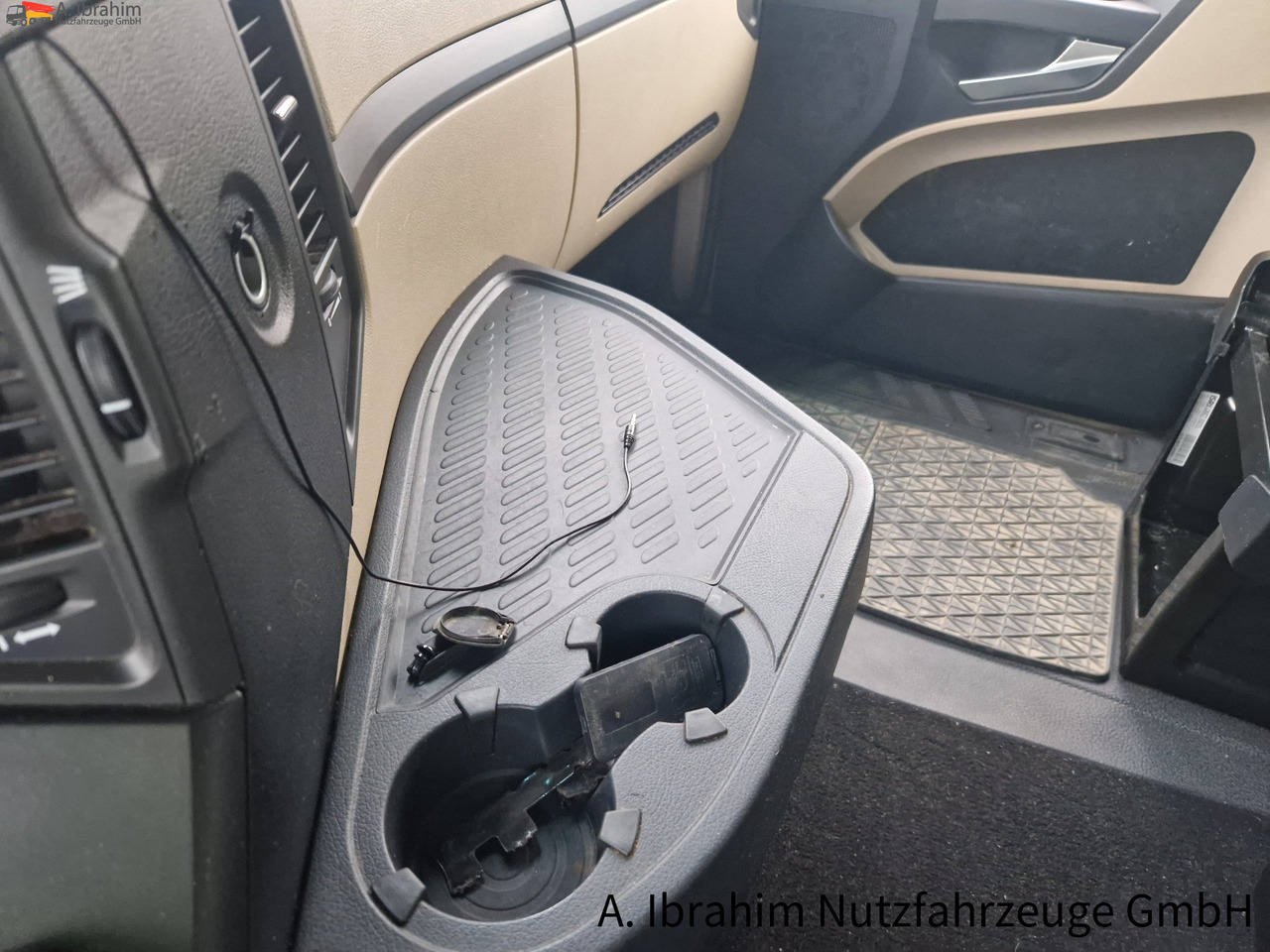 Mercedes-Benz DB 1842, Kipphydraulik deutsches Fahrzeug Retarder, Standklima - Tahač: obrázek 2 Mercedes-Benz DB 1842, Kipphydraulik deutsches Fahrzeug Retarder, Standklima - Tahač: obrázek 2