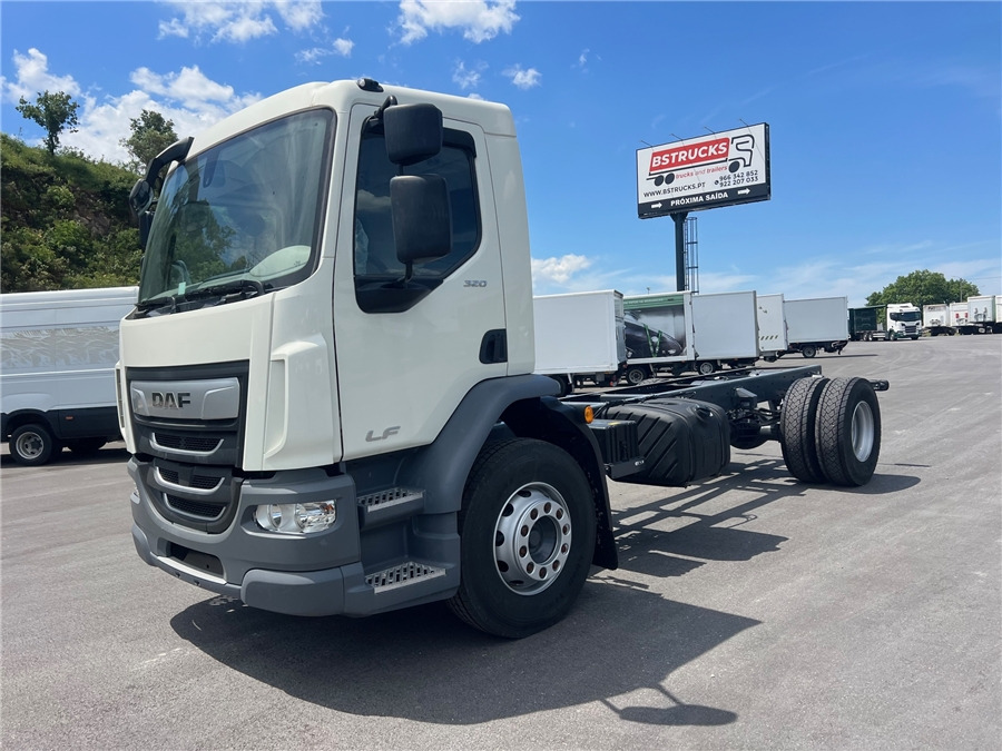 DAF LF320 NEW/ONLY COC - Podvozek s kabinou: obrázek 1 DAF LF320 NEW/ONLY COC - Podvozek s kabinou: obrázek 1