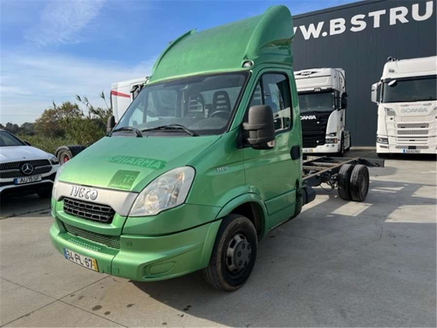 Iveco 35C17 - Dodávka: obrázek 1 Iveco 35C17 - Dodávka: obrázek 1