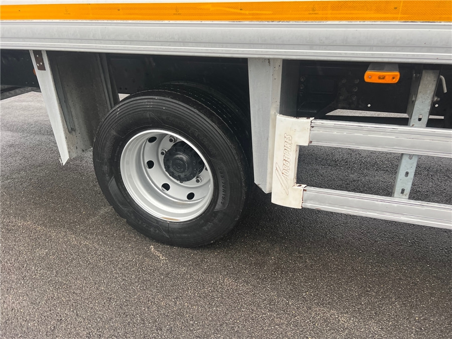 Chladírenský nákladní automobil Iveco 140E25: obrázek 13