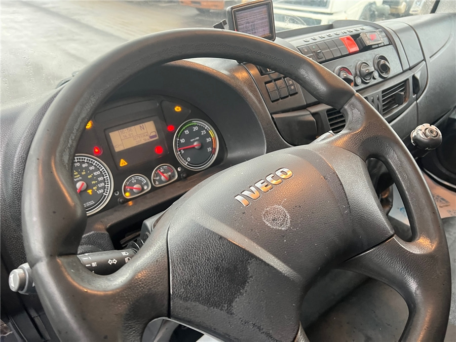 Chladírenský nákladní automobil Iveco 140E25: obrázek 5