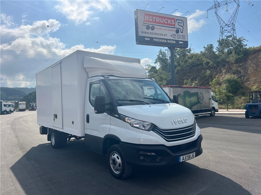 Iveco 35C16HA8 - Dodávka skřín: obrázek 3 Iveco 35C16HA8 - Dodávka skřín: obrázek 3