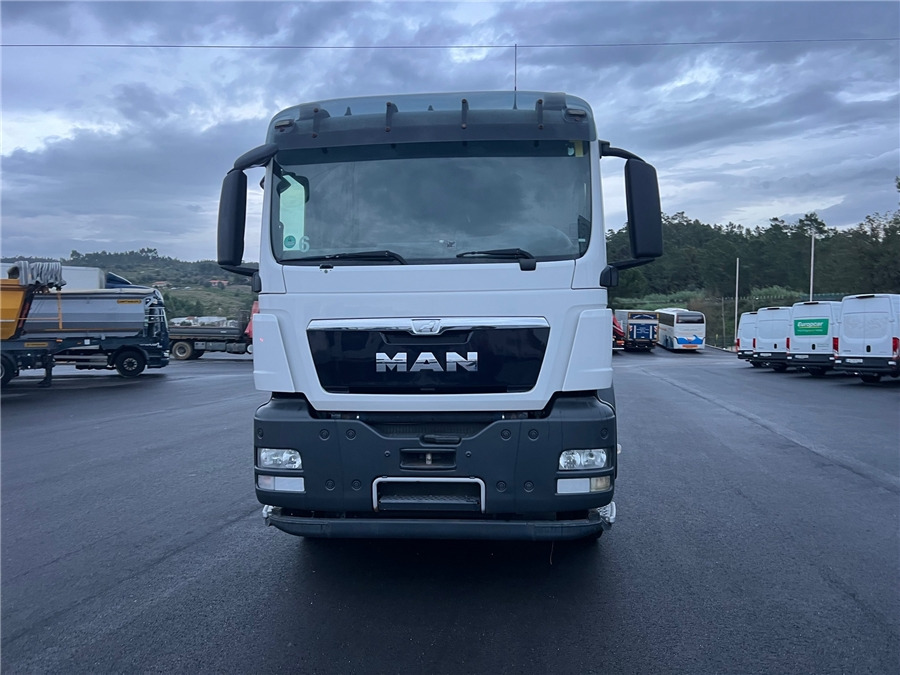 MAN TGS 28.360 BL E5 - Podvozek s kabinou: obrázek 2 MAN TGS 28.360 BL E5 - Podvozek s kabinou: obrázek 2