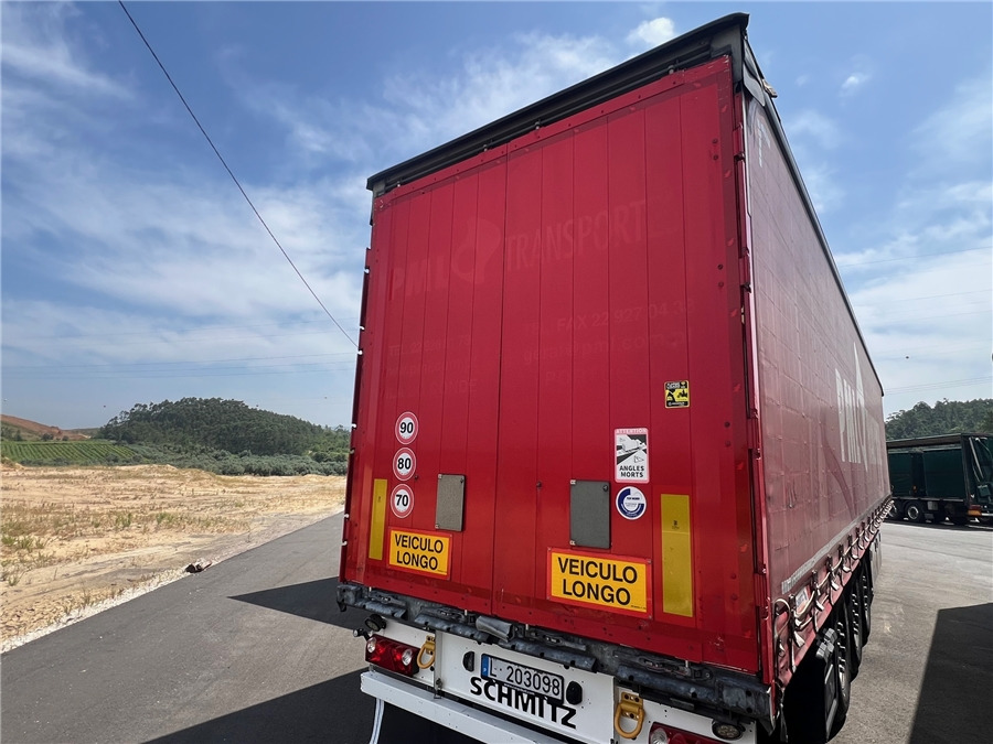 SCHMITZ CARGOBULL SCB-S3T TETO ELEVAR - Plachtový návěs: obrázek 3 SCHMITZ CARGOBULL SCB-S3T TETO ELEVAR - Plachtový návěs: obrázek 3