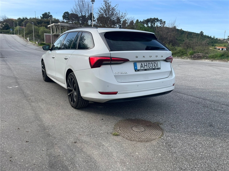 SKODA OCTAVIA - Osobní auto: obrázek 3 SKODA OCTAVIA - Osobní auto: obrázek 3